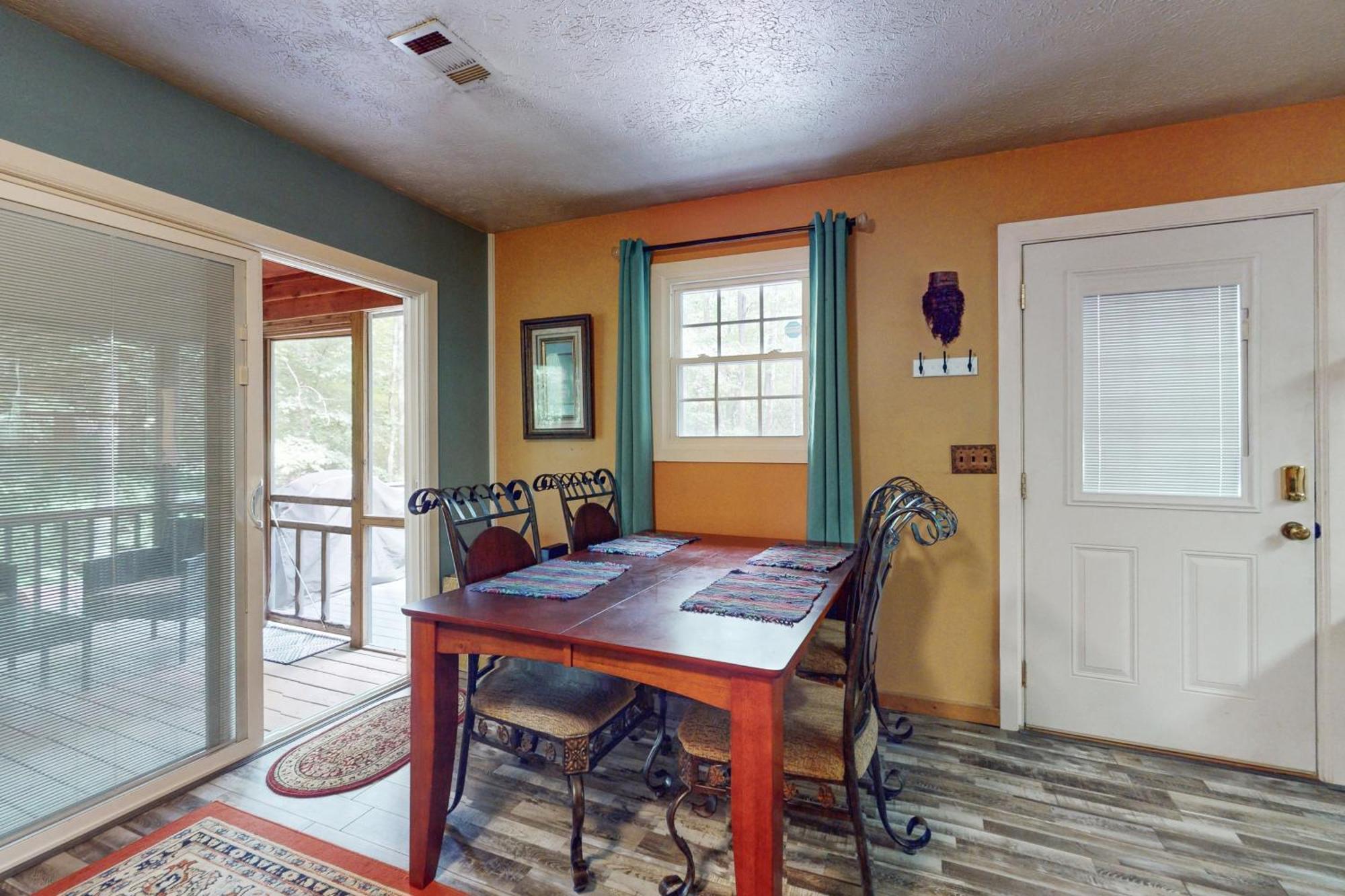 Artisan Hideaway Villa Helen Bagian luar foto